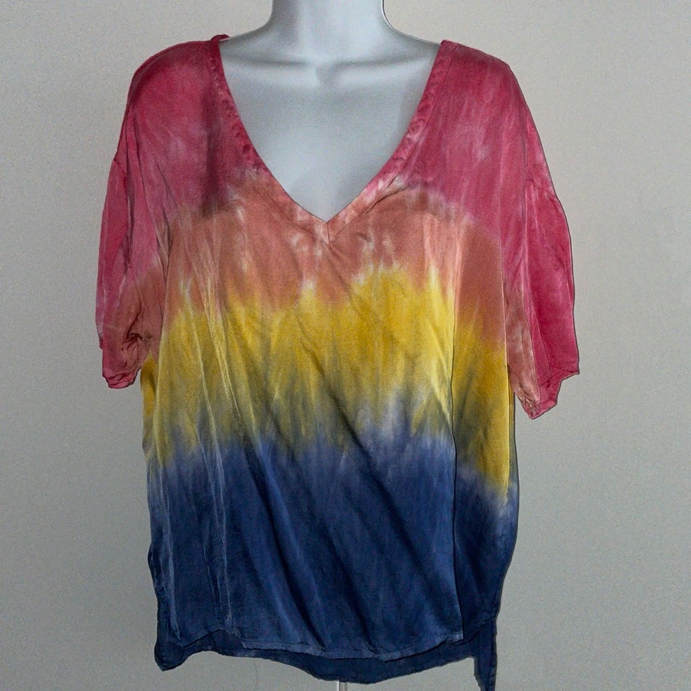 Chaser satin tie dye pink yellow blue vneck blouse small